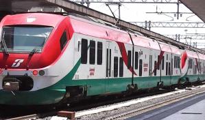 Cancelaciones de trenes y largas esperas por aumento casos ómicron en Italia