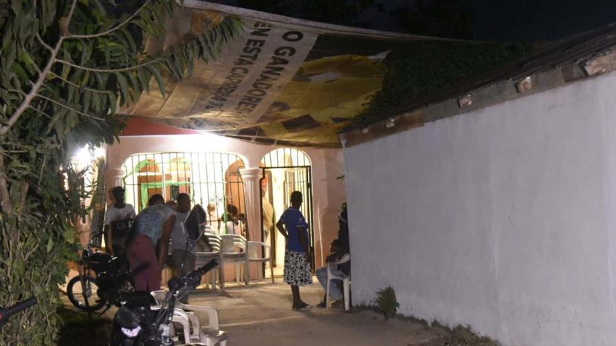 Diez hijos perdieron a sus padres en tragedia de Yamasá Diez hijos perdieron a sus padres en tragedia de Yamasá