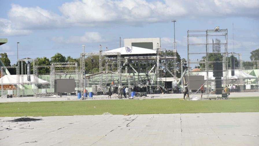 A ritmo acelerado avanza montaje del evento anual La Batalla de la Fe