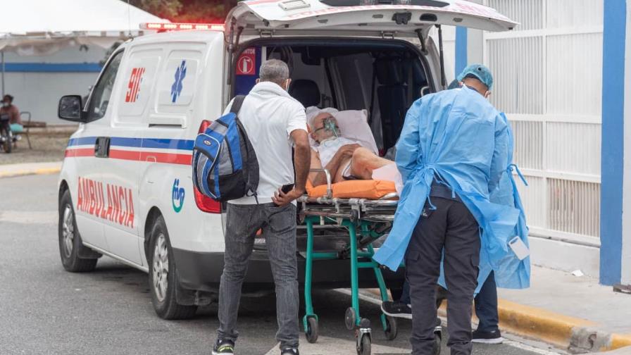 Empujado por ómicron, cifras de casos de COVID-19 reportan máximo histórico en RD