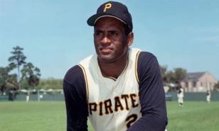 Roberto Clemente, 49 años de su muerte