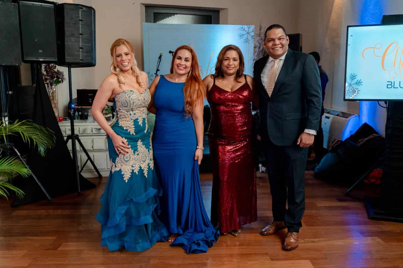 Suzan Grace, Verónica Pujols, Sonia Ariza y Esteban Sacco.