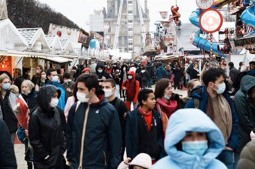 Uso de mascarillas será obligatorio al aire libre en París