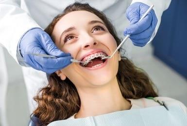 ¿Tienes ortodoncia? Debes cambiar estos hábitos