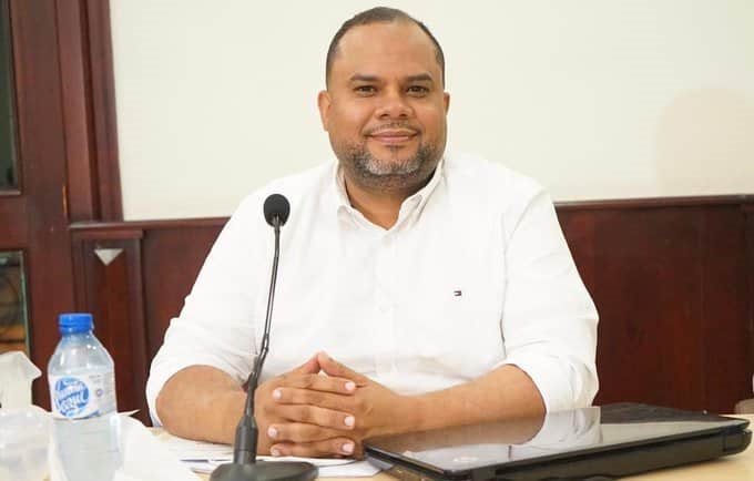 Alcalde de Jarabacoa informa que tiene COVID-19