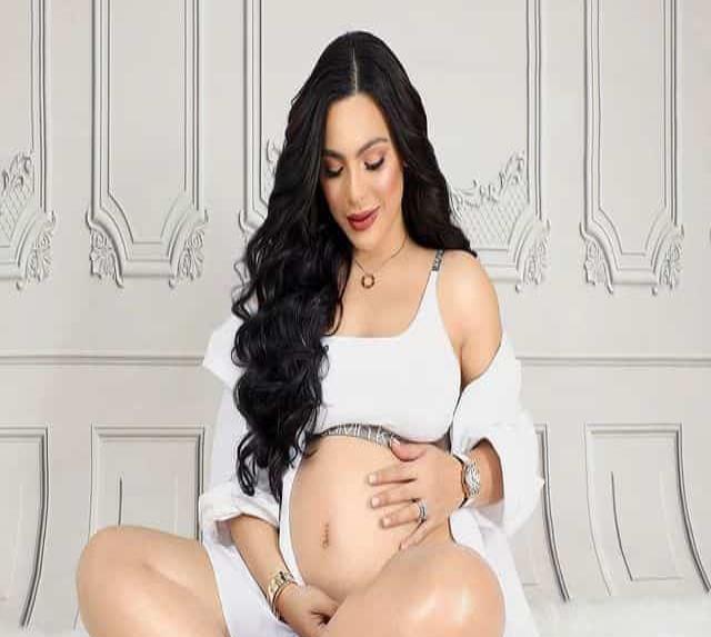 Sandra Berrocal espera su cuarto bebé