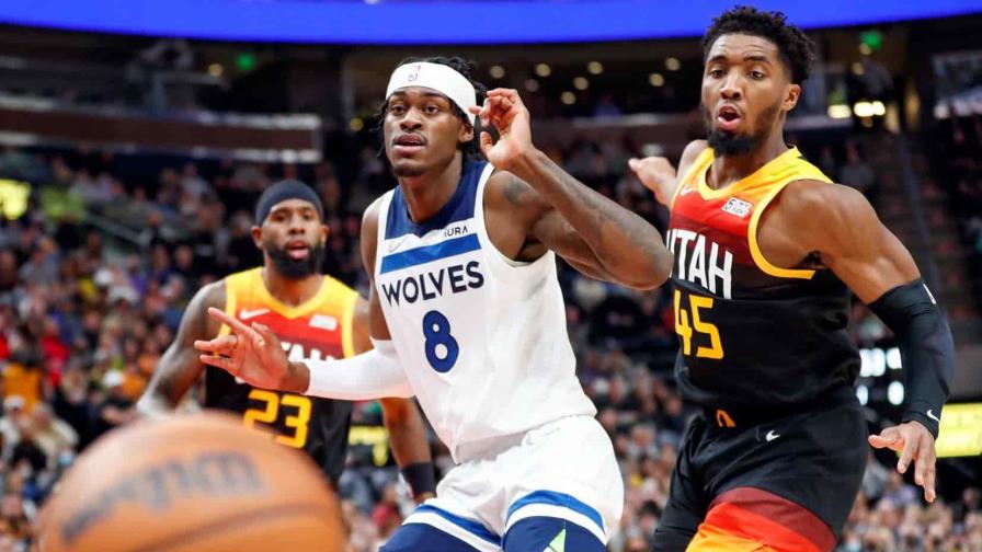 Jazz se aleja en el cuarto periodo y doblega a Timberwolves