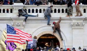 Panel recibe documentos de Trump sobre asalto al Capitolio