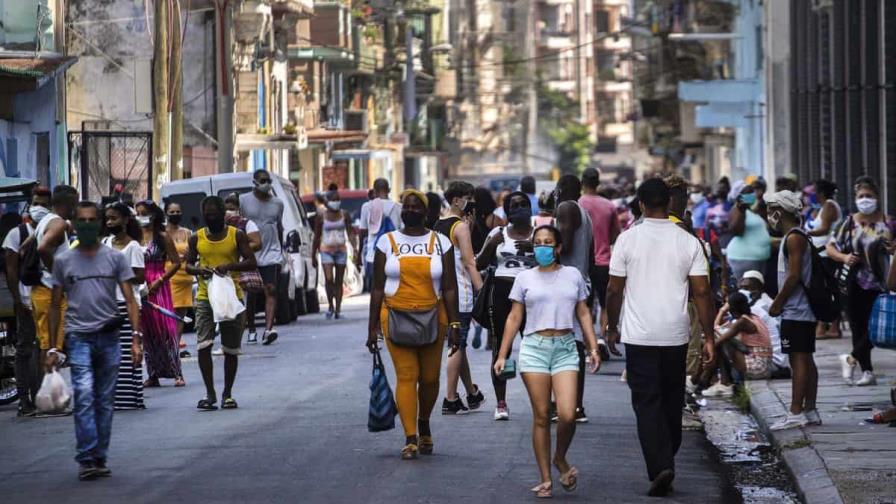 Cuba comienza el año con un aumento de casos activos y diarios de Covid-19 Cuba comienza el año con un aumento de casos activos y diarios de Covid-19