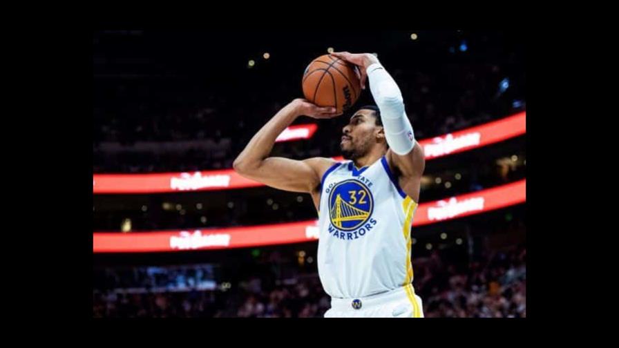 Warriors remontan en cuarto periodo y vencen;  Stephen Curry contribuyó con 28 puntos