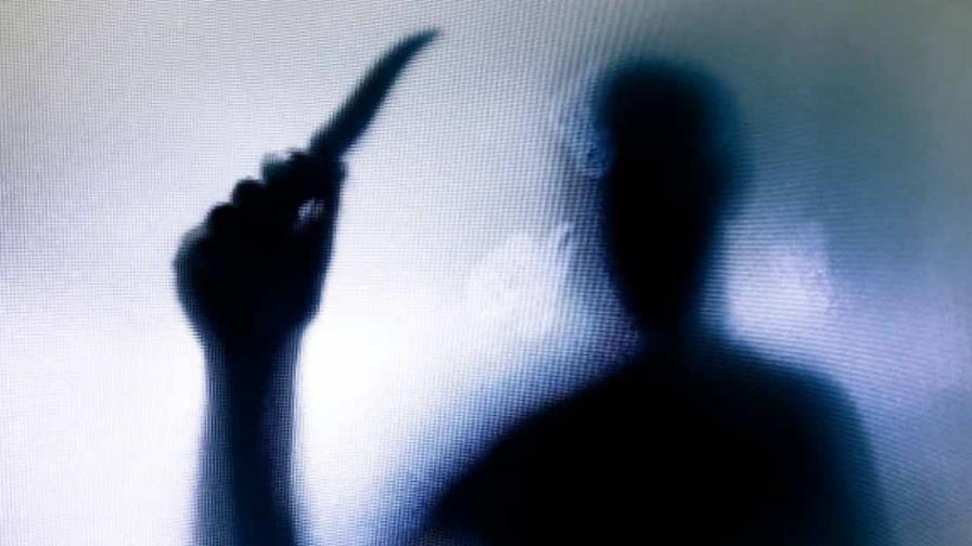 Matan uno y hieren dos hermanos con arma blanca en San Pedro de Macorís