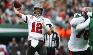 Brady lidera remontada de Buccaneers, que despiden a Brown