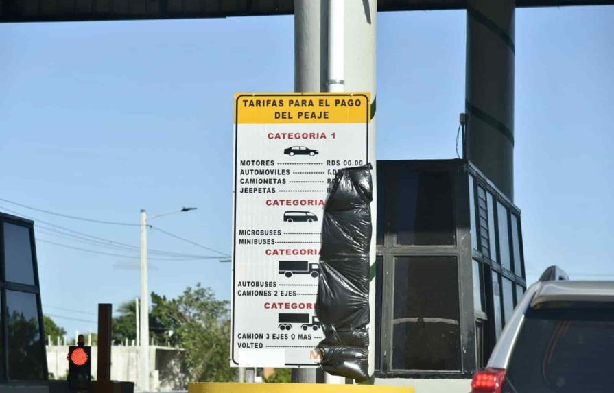 Conductores ya pagan nuevos precios de peajes en la carretera a Samaná