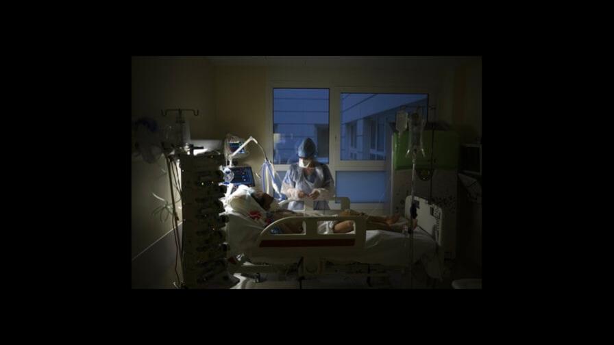 Viajeros de EEUU a Francia deberán aislarse durante 10 días Viajeros de EEUU a Francia deberán aislarse durante 10 días