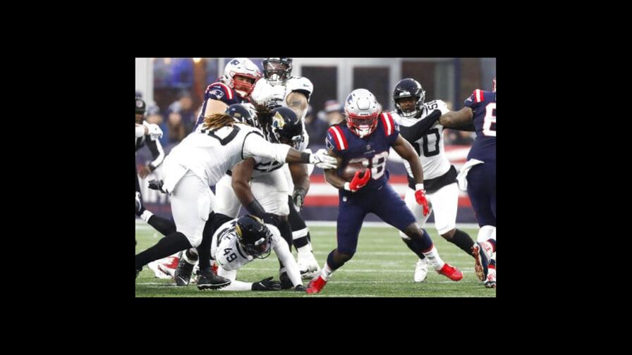 Patriots apabullan a Jaguars y aseguran boleto de playoffs