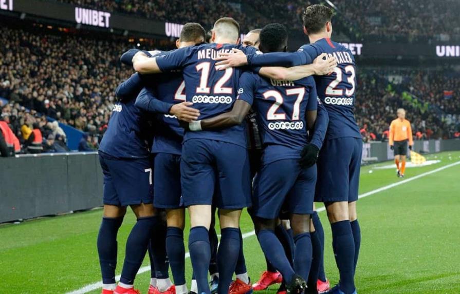 Paris Saint-Germain vuelve a los entrenamientos con cuatro positivos por COVID-19