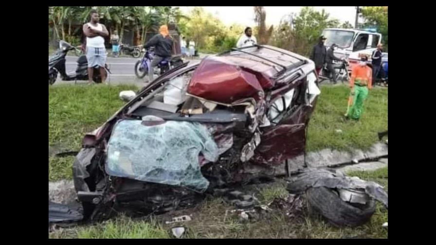 Mueren dos conductores de vehículos por uno manejar en vía contraria Mueren dos conductores de vehículos por uno manejar en vía contraria