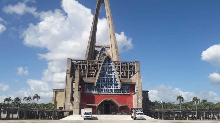 Iglesia católica celebrará misas presenciales en la Basílica de Higüey por la Virgen de la Altagracia Iglesia católica celebrará misas presenciales en la Basílica de Higüey por la Virgen de la Altagracia