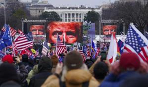Mi única arma para defenderme en el asalto al Capitolio era un bolígrafo
