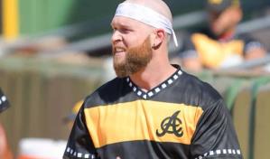 Eric Filia seguirá como primer bate de las Águilas