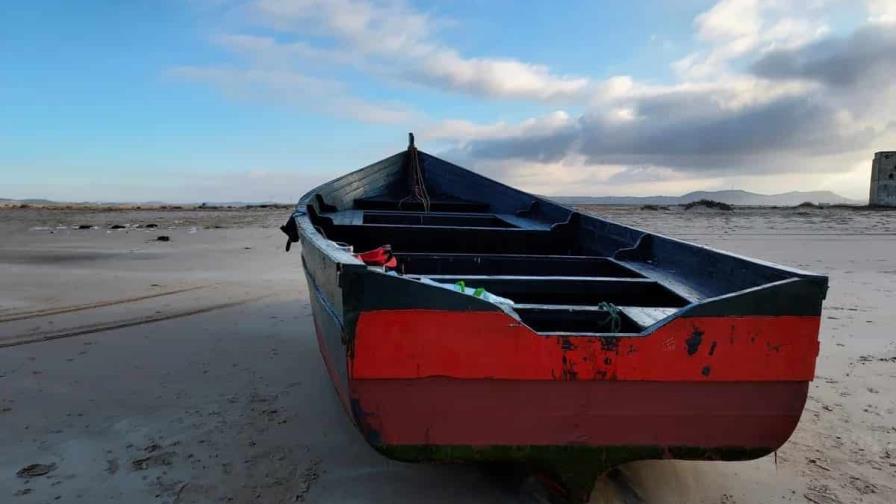 Tres muertos y 10 desaparecidos en un naufragio de migrantes en España