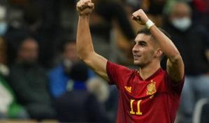 Barcelona presenta a Torres, a&uacute;n no lo pueden registrar