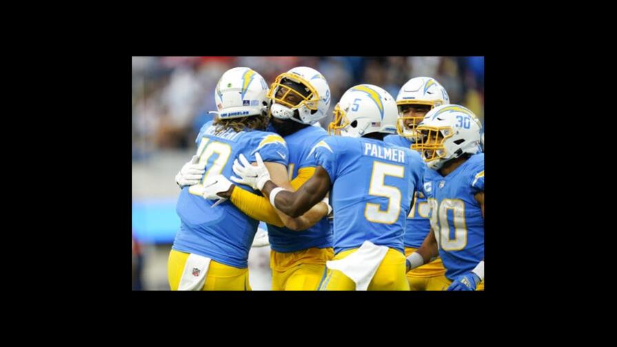 NFL lleva el juego de Chargers y Raiders al horario estelar