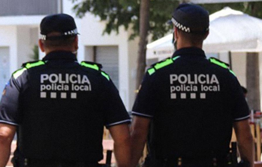 Policía descubre una orgía ilegal con unas 70 personas en Barcelona