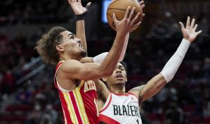 Blazers ganan a Hawks pese a récord de Young con 56 puntos