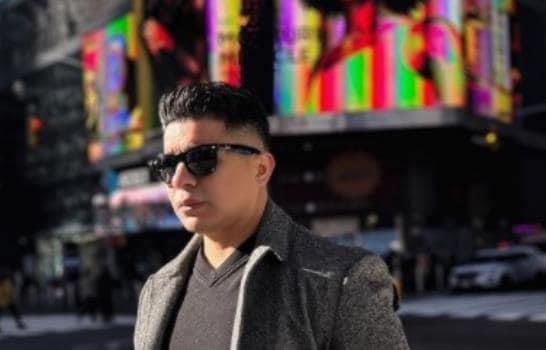Jeffrey Mejía, el empresario latino detrás del portal Welcome to Times Square