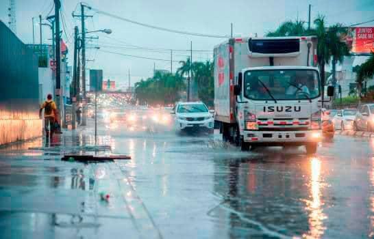 Onamet pronostica lluvias esta tarde por vaguada al noroeste de RD