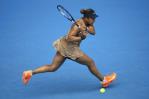 Osaka inicia su temporada con triunfo en Melbourne Osaka inicia su temporada con triunfo en Melbourne