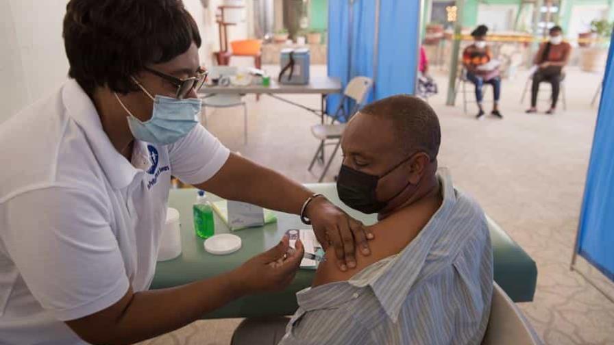 Nicaragua ha vacunado al 77 % de su población, según el Gobierno