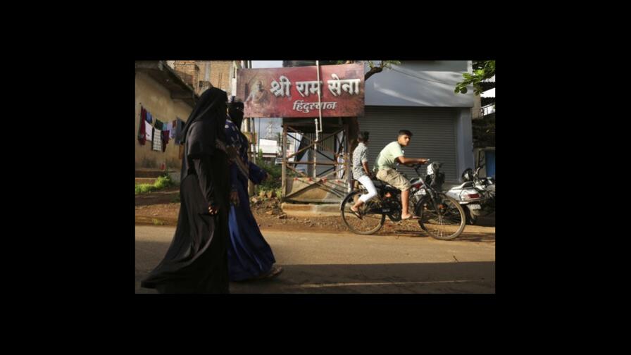 Detenidos en India por falsa subasta de mujeres musulmanas