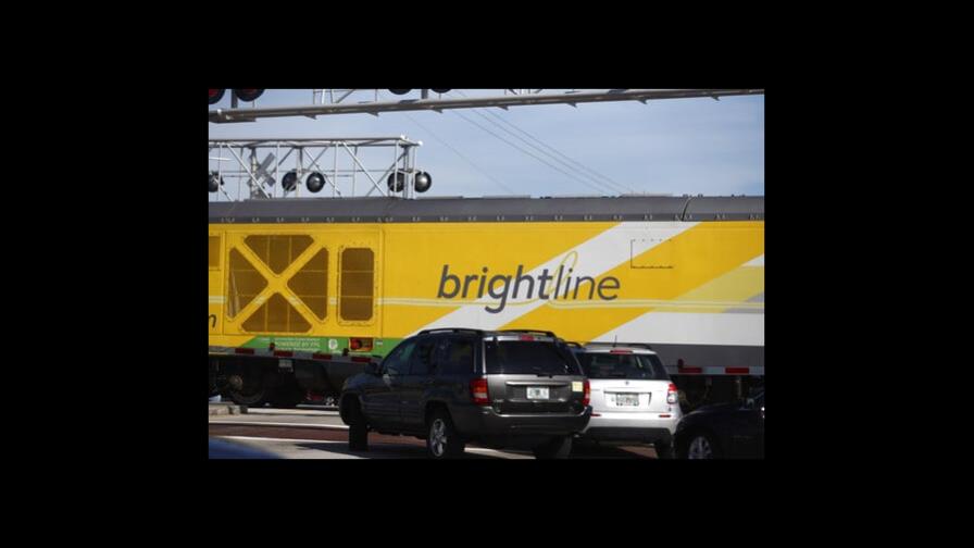 Tren de alta velocidad en Florida arrolla a un peatón Tren de alta velocidad en Florida arrolla a un peatón