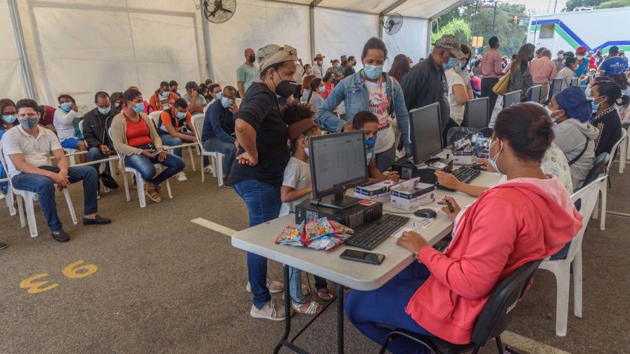 Empresas se mantienen exigentes con resultados negativos a pruebas COVID Empresas se mantienen exigentes con resultados negativos a pruebas COVID