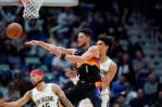 Booker lidera a Suns con 33 puntos para vencer a Pelicans