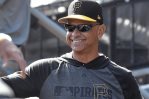 Los Mets se fijan en Cora para que sea su coach de tercera