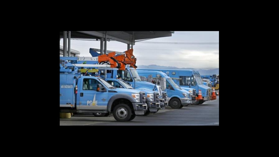 Culpan a PG&E de un enorme incendio en norte de California