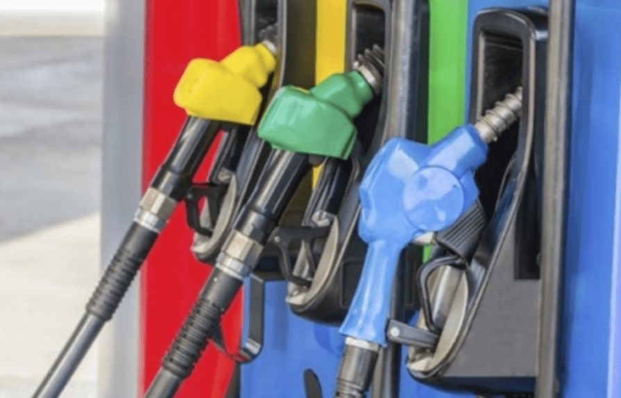 Los combustibles aumentaron entre RD$18 y RD$53 por galón en 2021