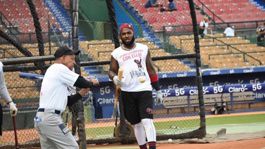 La prensa, el eslabón más débil para proteger a peloteros ante el COVID-19