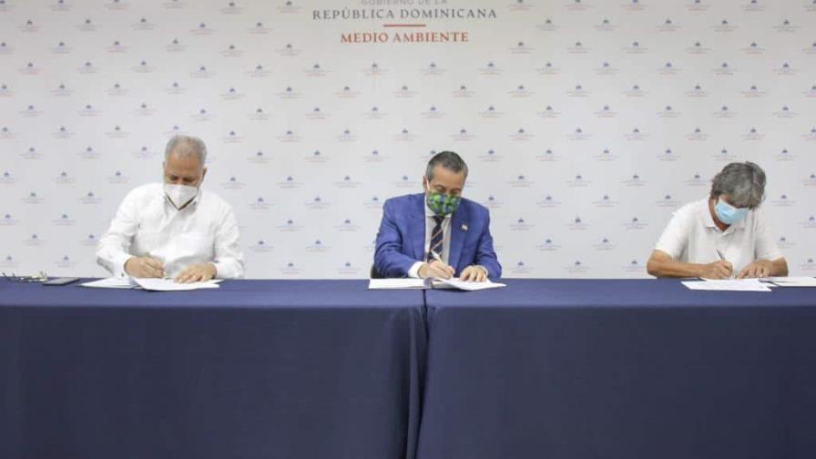 Medio Ambiente y EGEHID firman acuerdo para restauración de ecosistemas en Vallejuelo Medio Ambiente y EGEHID firman acuerdo para restauración de ecosistemas en Vallejuelo