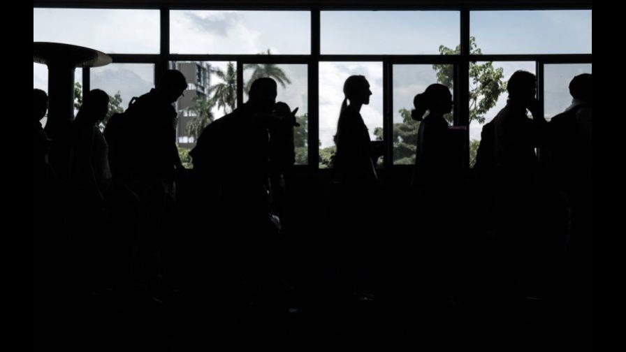 Empresarios apoyan declaraciones del presidente Abinader de no volver al confinamiento