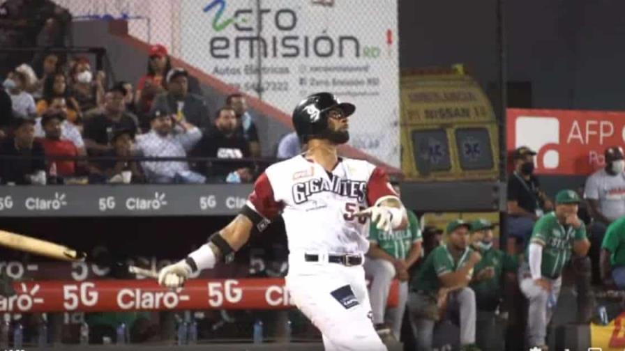 Gigantes con un pie en la final