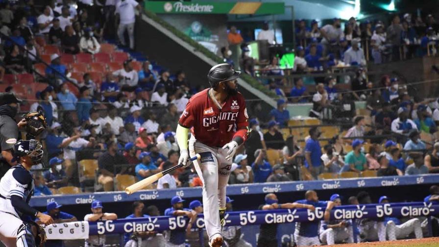 Romero y Ozuna hacen a los Gigantes más líderes a costa del Licey