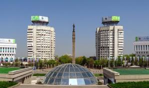 Escuchan fuertes explosiones en la plaza central de Almaty, seg&uacute;n TASS