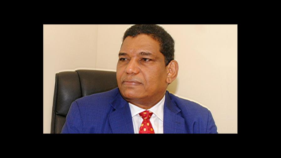 Luis García solicita a Pro Consumidor exigir a Licey cumplir con acuerdo Luis García solicita a Pro Consumidor exigir a Licey cumplir con acuerdo