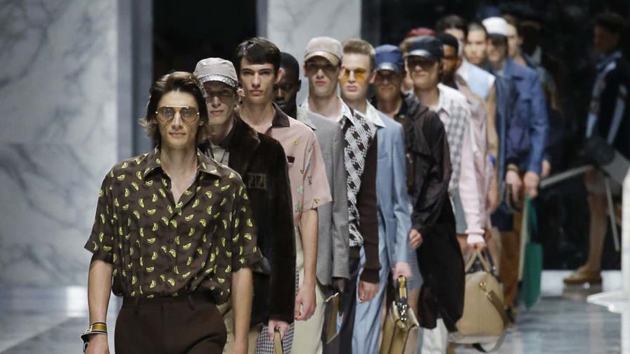 De Luis XIV a Timothée Chalamet: la evolución de la moda masculina en un libro