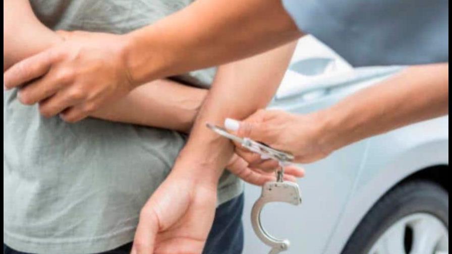 Se entrega hombre que era buscado por muerte de oficial pensionado en Hato Mayor