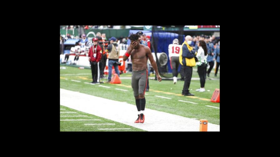 Es oficial: Bucs rescinden el contrato de Antonio Brown